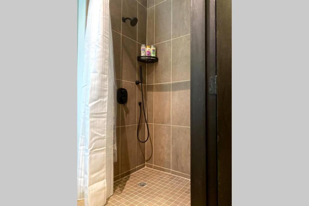 3E-Spacious 2 Bedroom In Oakland, Sleeps 8 Pittsburgh Exterior foto